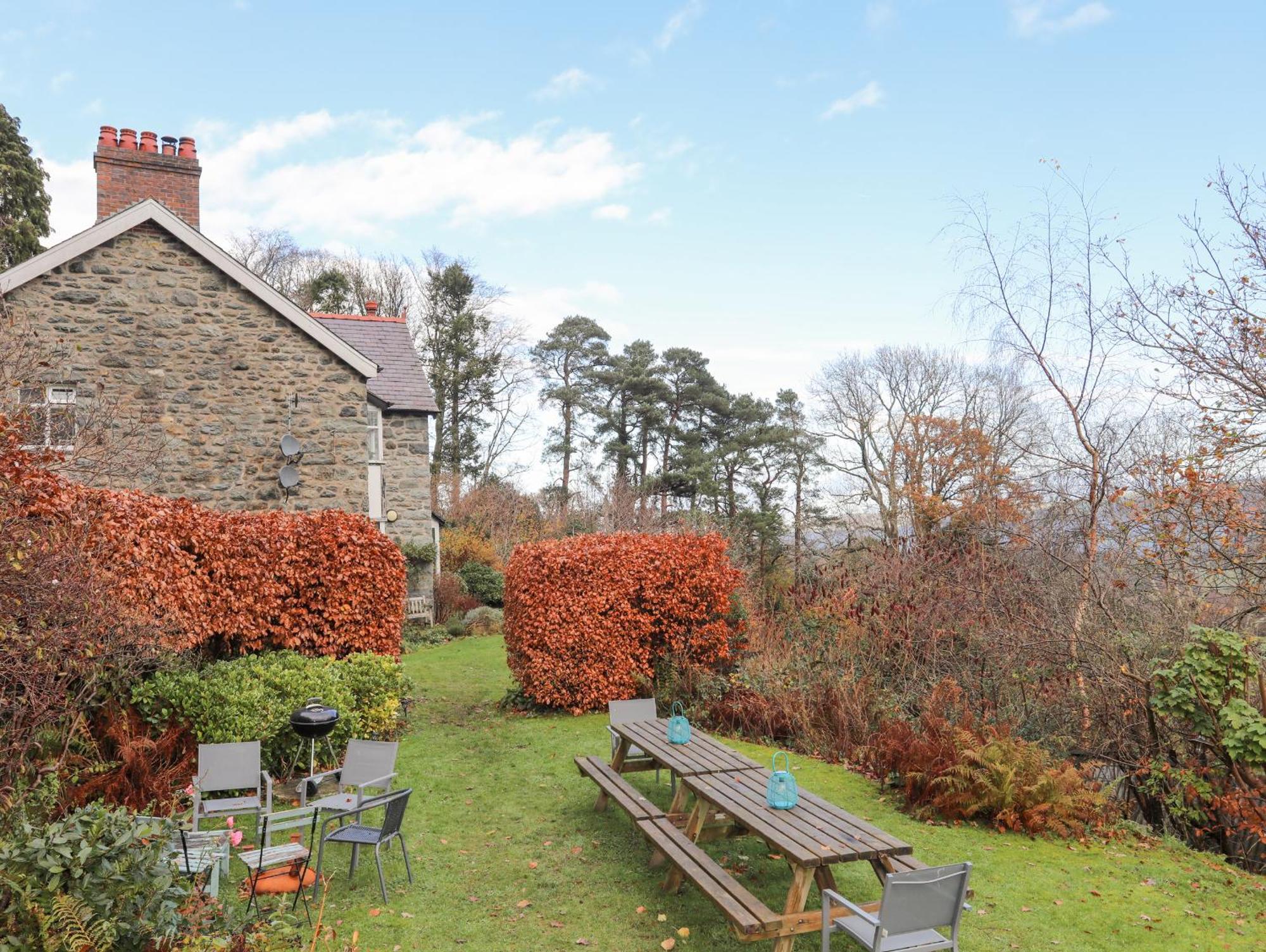 Ty'N Y Cae Villa Llanbedr-y-cennin Exterior photo