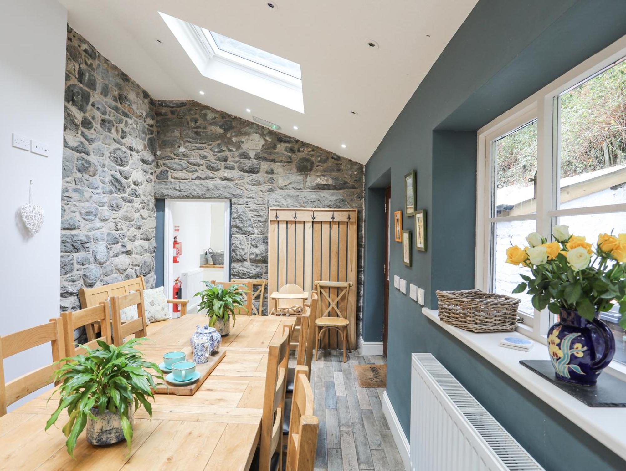 Ty'N Y Cae Villa Llanbedr-y-cennin Exterior photo