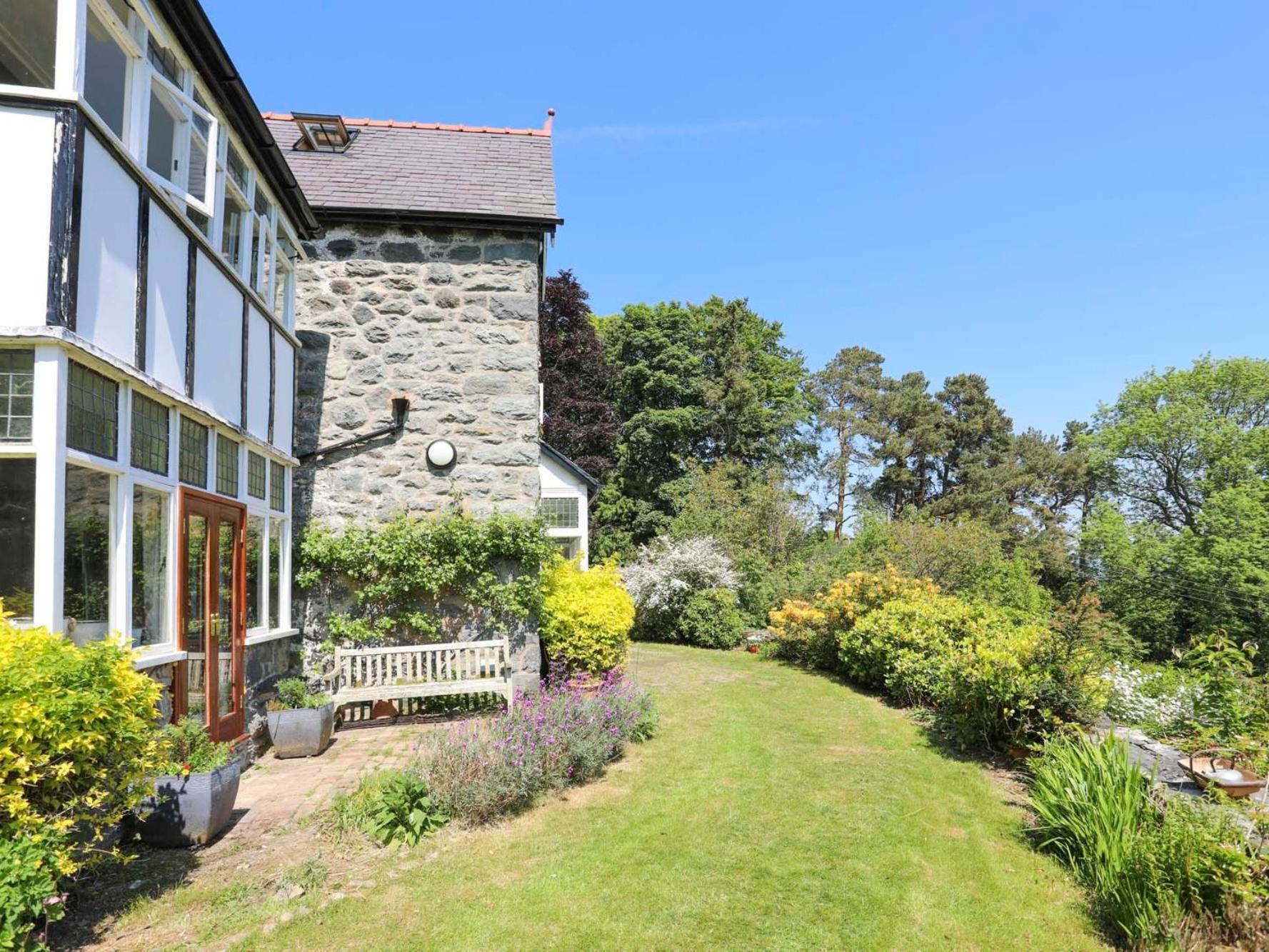 Ty'N Y Cae Villa Llanbedr-y-cennin Exterior photo