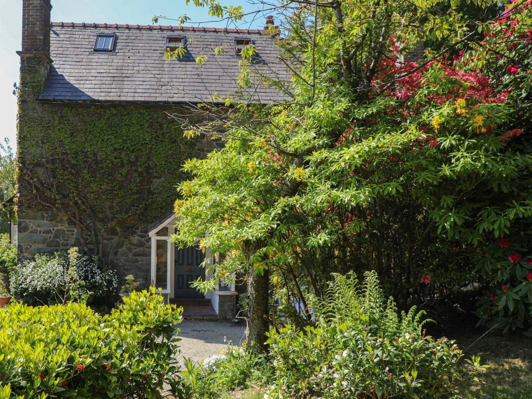 Ty'N Y Cae Villa Llanbedr-y-cennin Exterior photo